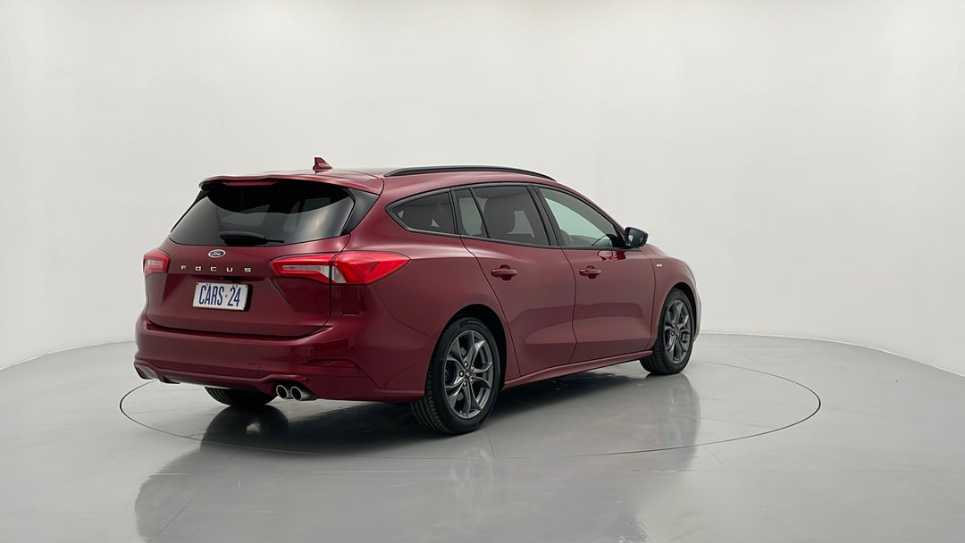 Right Back Diagonal (45- Degree) View