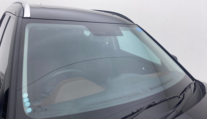 2021 Hyundai ALCAZAR 1.5 SIGNATURE (O) AT 6STR, Diesel, Automatic, 31,327 km, Front windshield - Minor spot on windshield