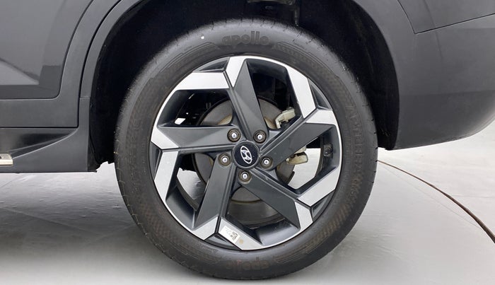 2021 Hyundai ALCAZAR 1.5 SIGNATURE (O) AT 6STR, Diesel, Automatic, 31,327 km, Left Rear Wheel