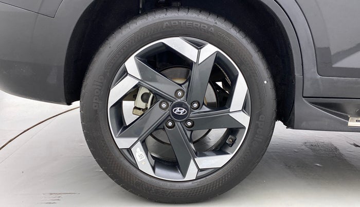 2021 Hyundai ALCAZAR 1.5 SIGNATURE (O) AT 6STR, Diesel, Automatic, 31,327 km, Right Rear Wheel