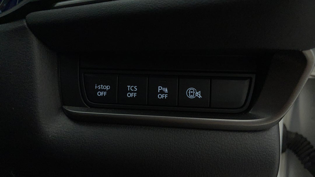 2024 Mazda CX-30 G20 Pure (FWD), Automatic, 45798 km, Utility Switches/Buttons