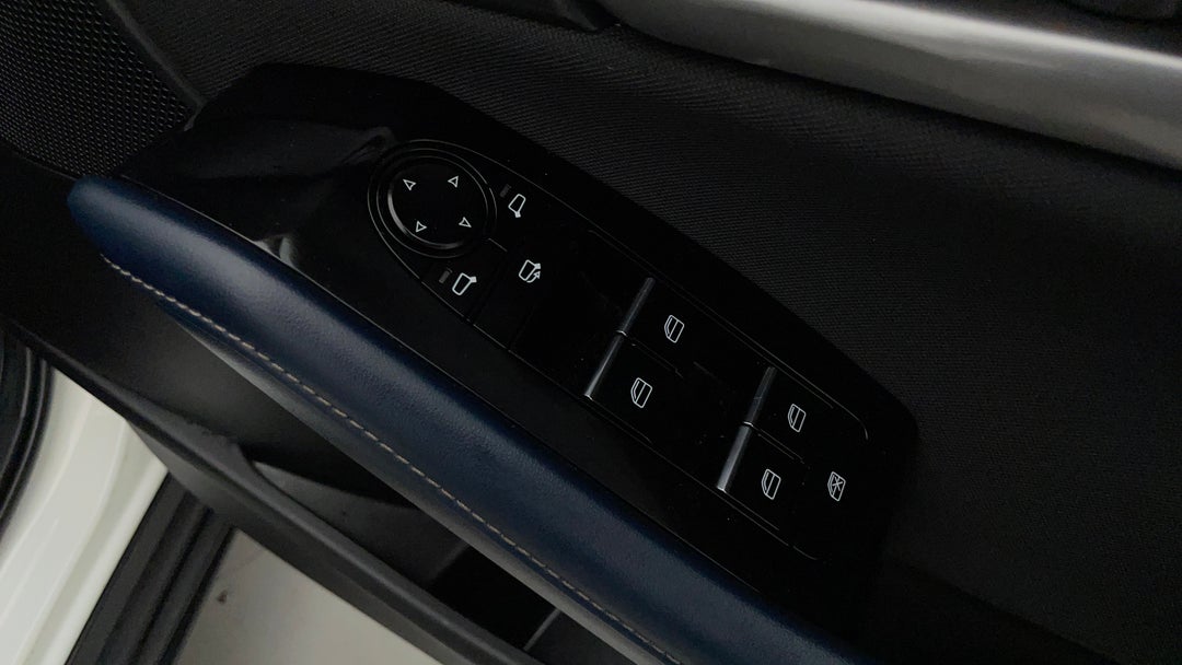 2024 Mazda CX-30 G20 Pure (FWD), Automatic, 45798 km, Drivers Side Door Panel Controls