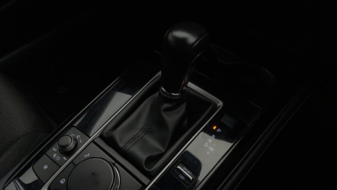 2024 Mazda CX-30 G20 Pure (FWD), Automatic, 45798 km, Gear Lever 