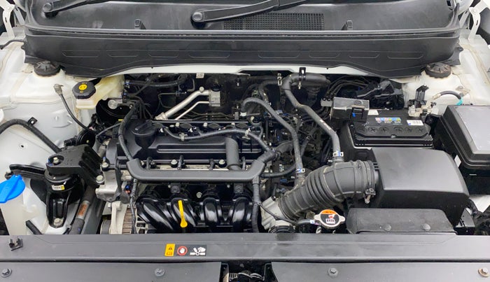2022 Hyundai VENUE SX 1.2 PETROL, Petrol, Manual, 5,103 km, Open Bonet