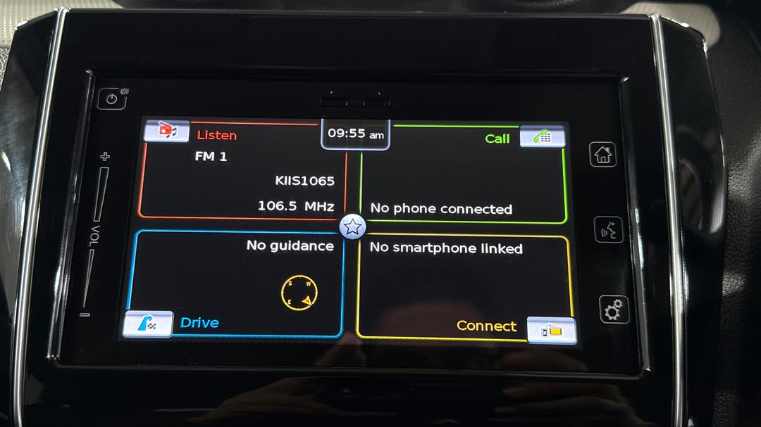2017 Suzuki Swift Gl Navigator, Automatic, 77853 km, Infotainment System
