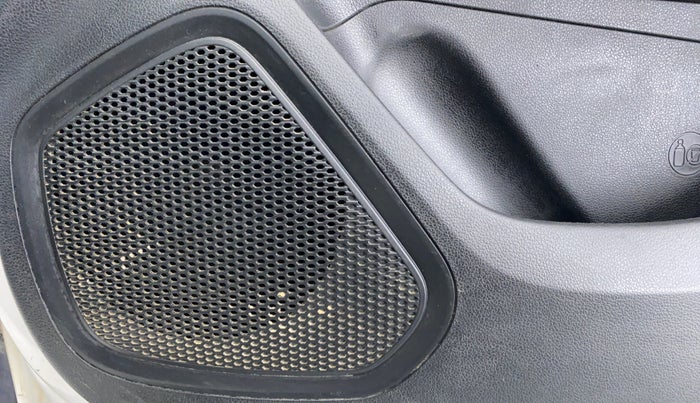 2019 Hyundai VENUE SX(O) CRDi, Diesel, Manual, 56,861 km, Speaker