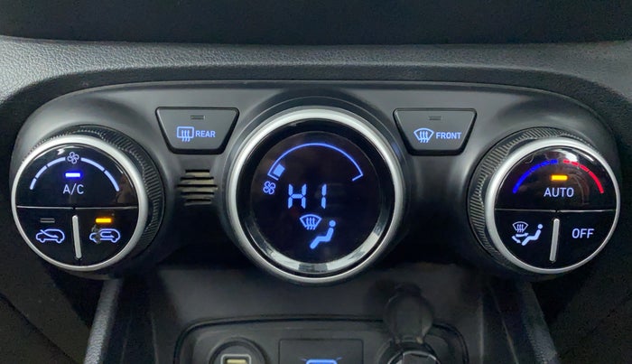 2019 Hyundai VENUE SX(O) CRDi, Diesel, Manual, 56,861 km, Automatic Climate Control