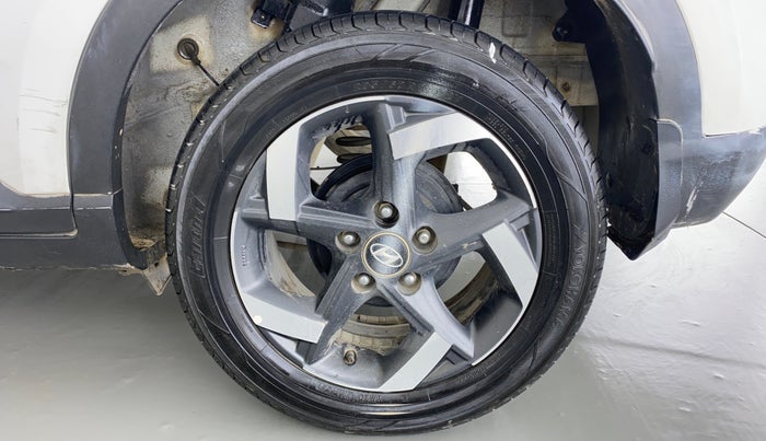 2019 Hyundai VENUE SX(O) CRDi, Diesel, Manual, 56,861 km, Left Rear Wheel