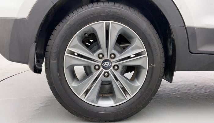 2017 Hyundai Creta 1.6 SX PLUS AUTO PETROL, Petrol, Automatic, 30,733 km, Right Rear Wheel