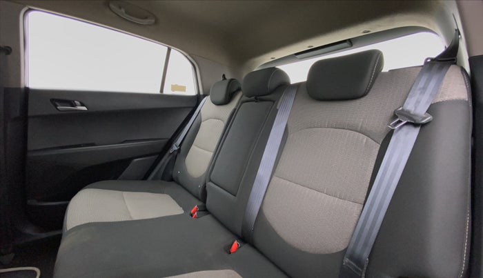 2017 Hyundai Creta 1.6 SX PLUS AUTO PETROL, Petrol, Automatic, 30,733 km, Right Side Rear Door Cabin