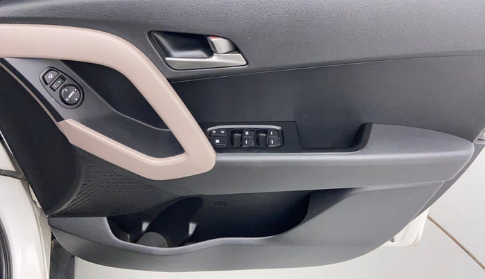2017 Hyundai Creta 1.6 SX PLUS AUTO PETROL, Petrol, Automatic, 30,733 km, Driver Side Door Panels Control