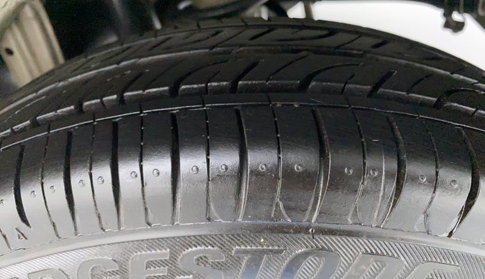 2014 Maruti Alto 800 LXI, Petrol, Manual, 34,441 km, Left Rear Tyre Tread