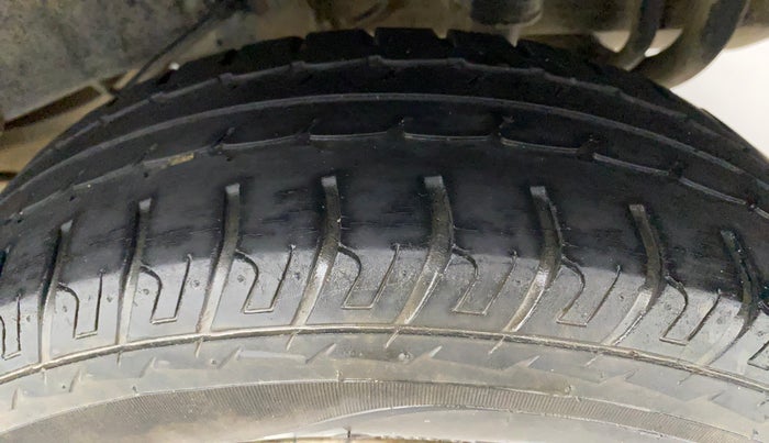2018 Datsun Go A, Petrol, Manual, 24,089 km, Left Rear Tyre Tread