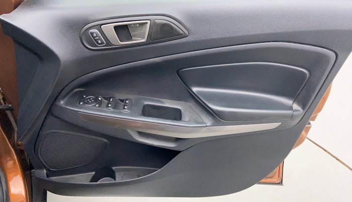 2019 Ford Ecosport 1.5 TITANIUM TI VCT, Petrol, Manual, 30,995 km, Driver Side Door Panels Control
