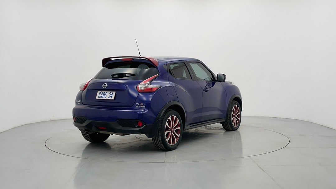 Right Back Diagonal (45- Degree) View