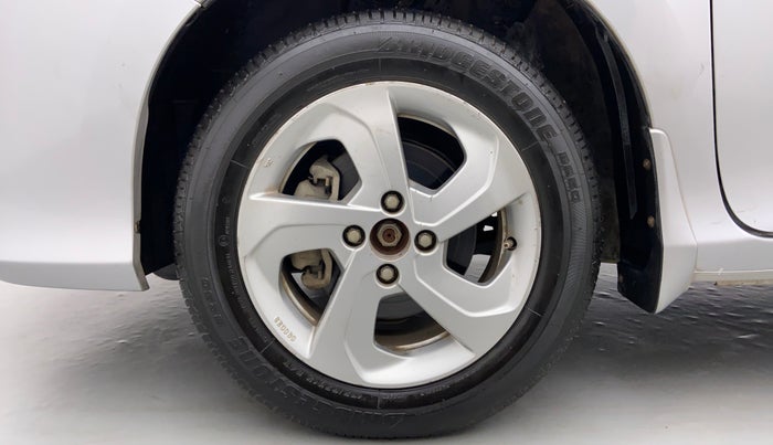 2016 Honda City V MT PETROL, Petrol, Manual, 35,202 km, Left Front Wheel