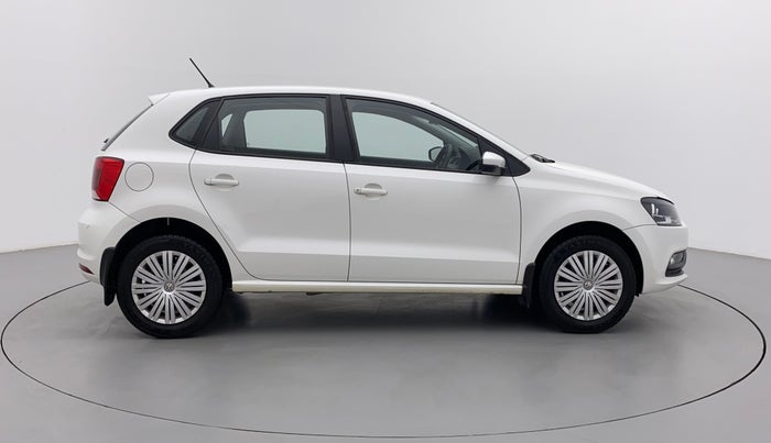 2018 Volkswagen Polo COMFORTLINE 1.0L MPI, Petrol, Manual, 1,01,656 km, Right Side View