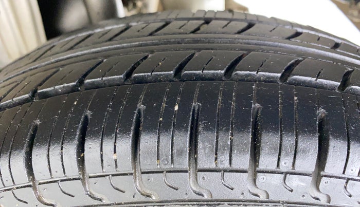 2018 Maruti Alto 800 LXI, Petrol, Manual, 16,278 km, Left Rear Tyre Tread