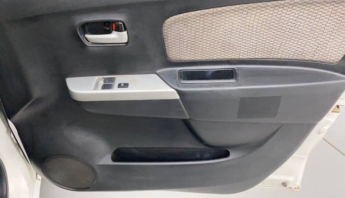 2013 Maruti Wagon R 1.0 LXI CNG, CNG, Manual, 73,669 km, Driver Side Door Panels Control