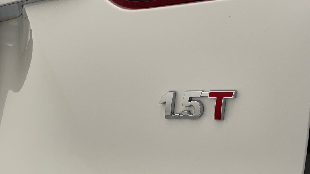 Badge (Boot Right Side)