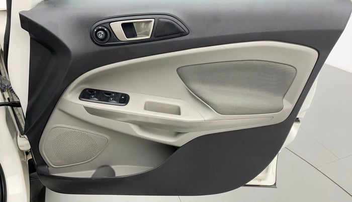 2017 Ford Ecosport 1.5 TITANIUM TI VCT, Petrol, Manual, 29,467 km, Driver Side Door Panels Control
