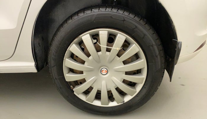 2015 Volkswagen Polo COMFORTLINE 1.2L, Petrol, Manual, 88,068 km, Left Rear Wheel