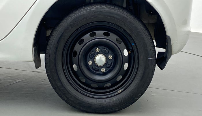 2017 Tata Tiago XT 1.2 REVOTRON, Petrol, Manual, 31,888 km, Left Rear Wheel