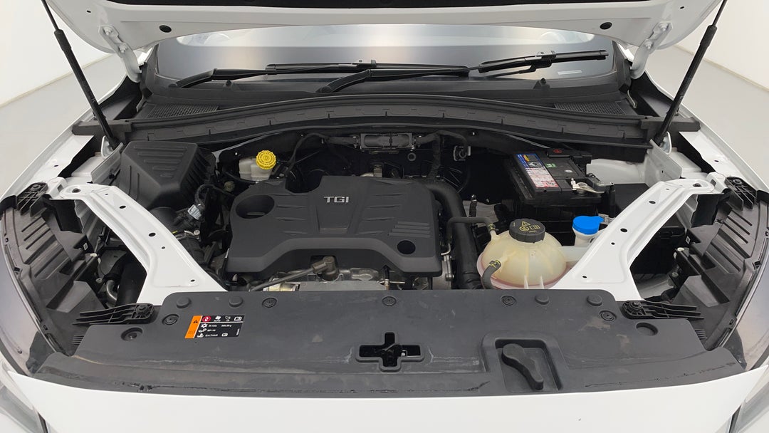 Open Bonnet (Engine)