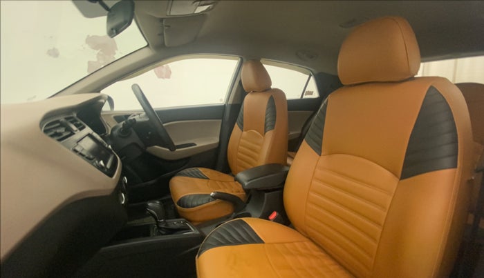 2019 Hyundai Elite i20 SPORTZ PLUS  1.2 CVT, Petrol, Automatic, 53,660 km, Right Side Front Door Cabin