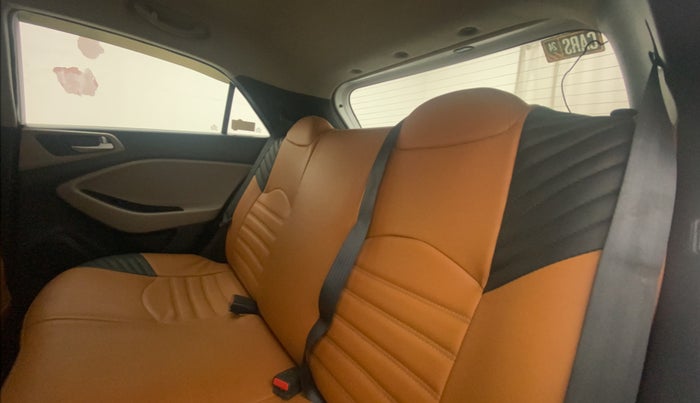 2019 Hyundai Elite i20 SPORTZ PLUS  1.2 CVT, Petrol, Automatic, 53,660 km, Right Side Rear Door Cabin