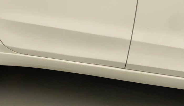 2019 Hyundai Elite i20 SPORTZ PLUS  1.2 CVT, Petrol, Automatic, 53,660 km, Right running board - Paint has minor damage
