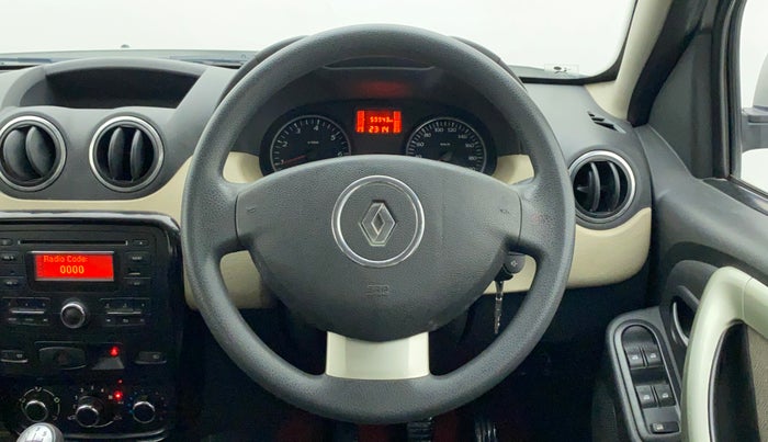 2014 Renault Duster RXL PETROL, Petrol, Manual, 59,943 km, Steering Wheel Close Up