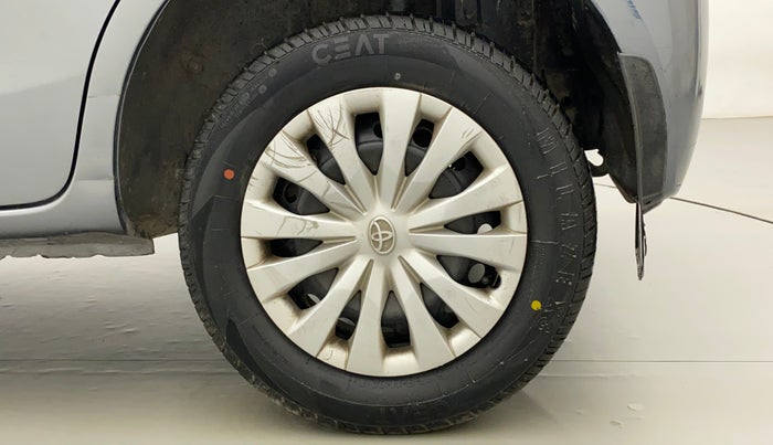 2013 Toyota Etios Liva G, Petrol, Manual, 79,288 km, Left Rear Wheel