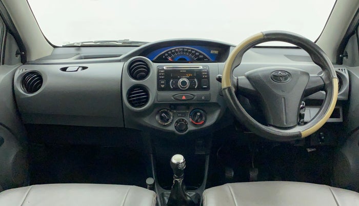 2013 Toyota Etios Liva G, Petrol, Manual, 79,288 km, Dashboard