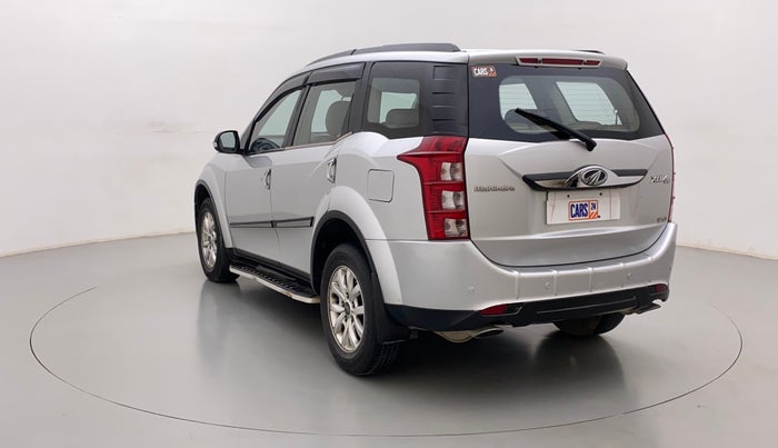 2016 Mahindra XUV500 W10, Diesel, Manual, 54,975 km, Left Back Diagonal