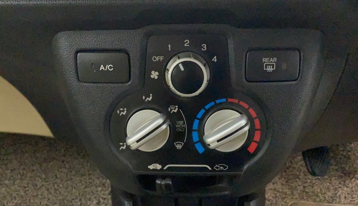 2014 Honda Brio S MT, Petrol, Manual, 34,445 km, AC Unit - Directional switch has minor damage