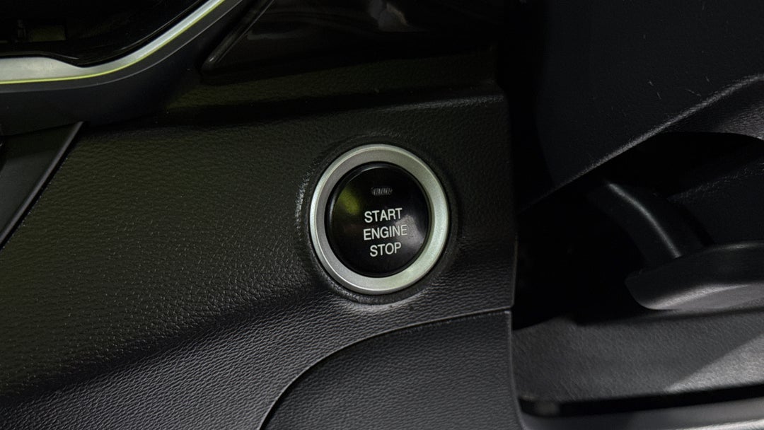 2020 LDV D90 Executive (4WD), Automatic, 104210 km, Keyless / Button Start