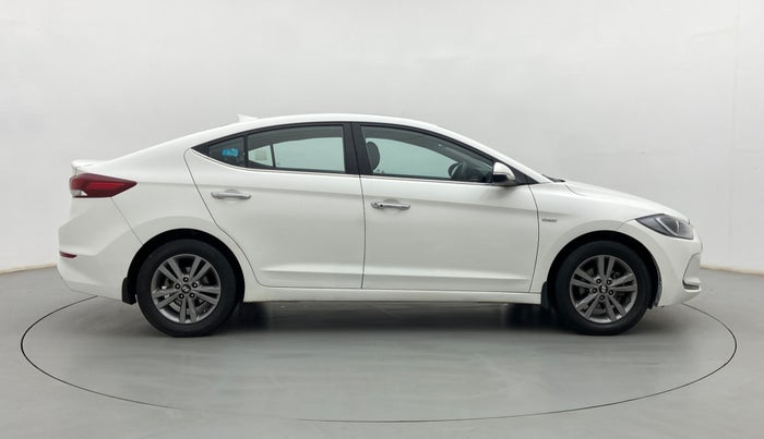 2017 Hyundai New Elantra 1.6 SX (O) AT DIESEL, Diesel, Automatic, 70,112 km, Right Side View
