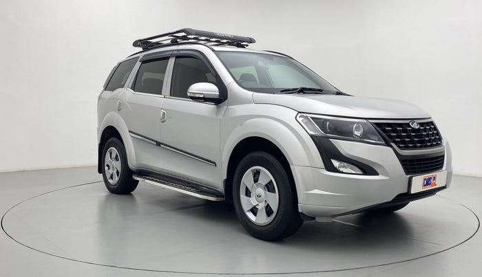 2018 Mahindra XUV500 W5 FWD, Diesel, Manual, 35,913 km, Right Front Diagonal