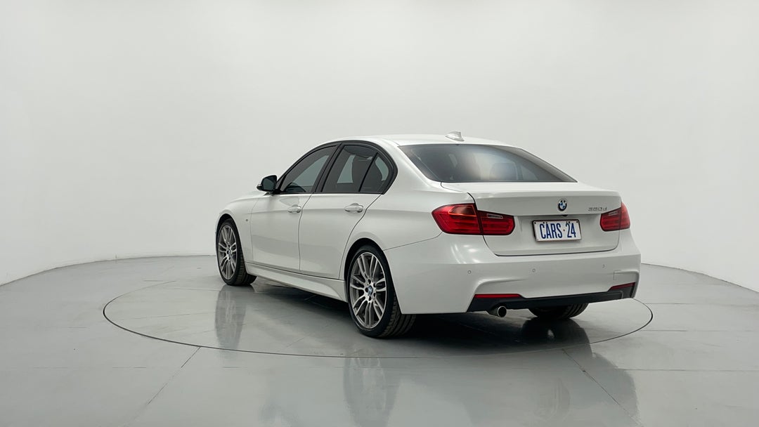 Left Back Diagonal (45- Degree) View