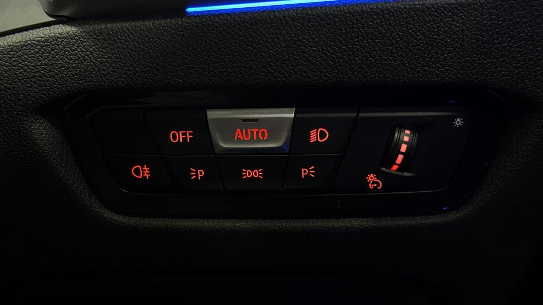 2021 BMW 4 20i M Sport Gran Coupe, Automatic, 15852 km, Utility Switches/Buttons