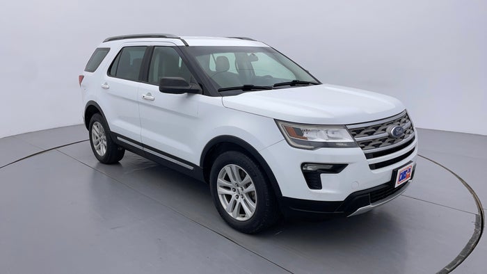 2018 FORD EXPLORER-Right Front Diagonal (45- Degree) View
