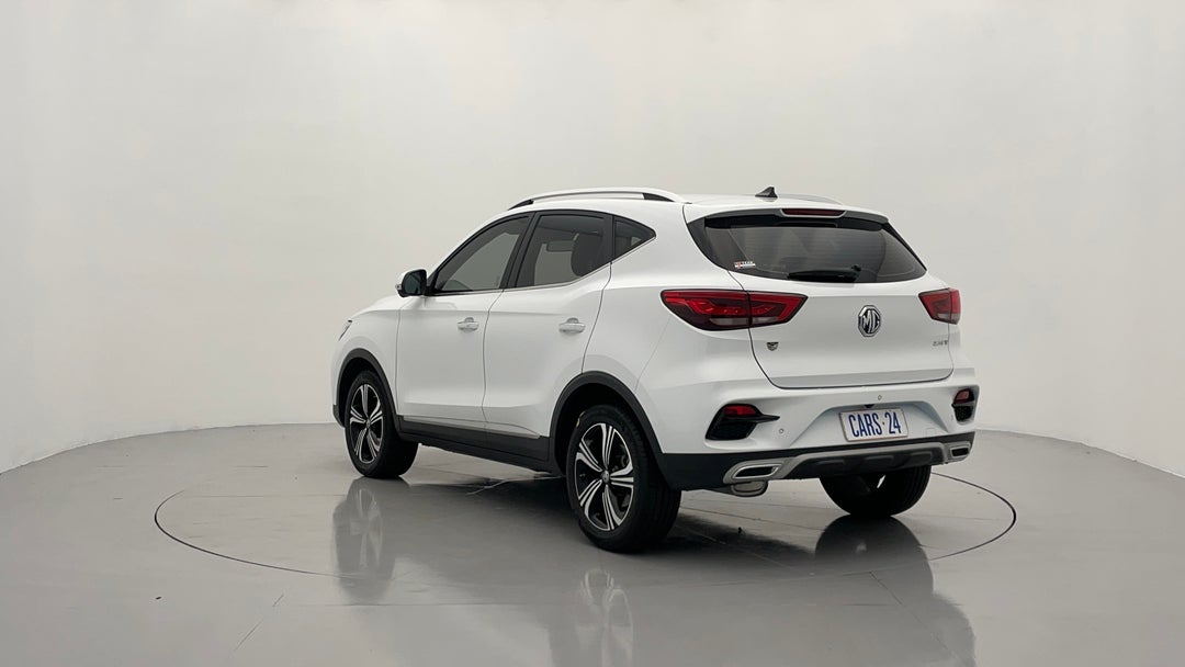 Left Back Diagonal (45- Degree) View