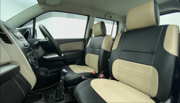 2015 Maruti Wagon R 1.0 VXI, Petrol, Manual, 18,259 km, Right Side Front Door Cabin