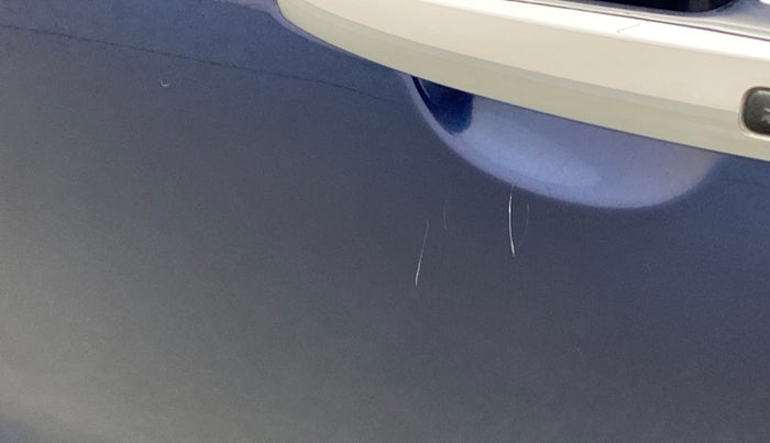 2020 Maruti Baleno ZETA PETROL 1.2, Petrol, Manual, 34,569 km, Front passenger door - Minor scratches