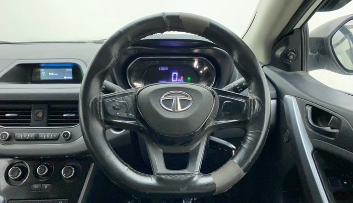 2020 Tata NEXON XM SUNROOF DIESEL, Diesel, Manual, 36,490 km, Steering Wheel Close Up