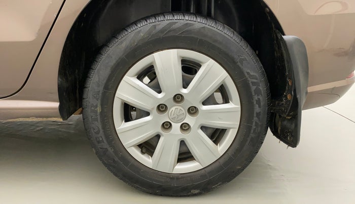 2017 Volkswagen Ameo TRENDLINE 1.2L, Petrol, Manual, 53,066 km, Left Rear Wheel