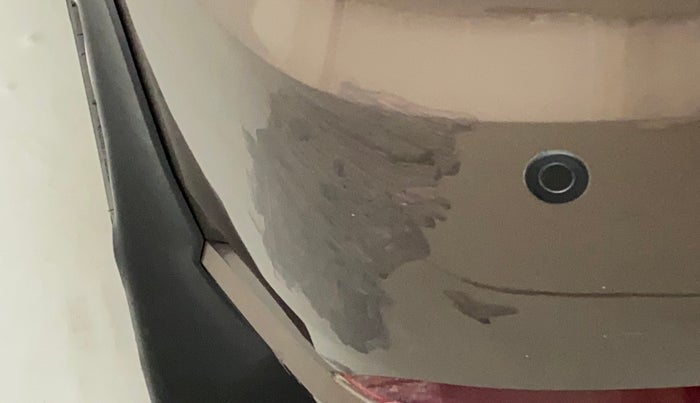 2017 Volkswagen Ameo TRENDLINE 1.2L, Petrol, Manual, 53,066 km, Rear bumper - Paint is slightly damaged