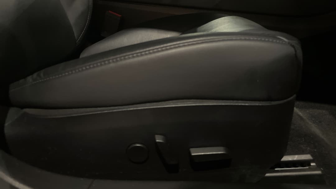 2020 Tesla Model 3 Standard Range RWD, Automatic, 58057 km, Drivers Side Adjustment Panel