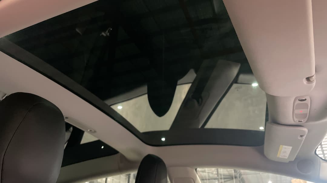 2020 Tesla Model 3 Standard Range RWD, Automatic, 58057 km, Interior Sunroof/Moonroof